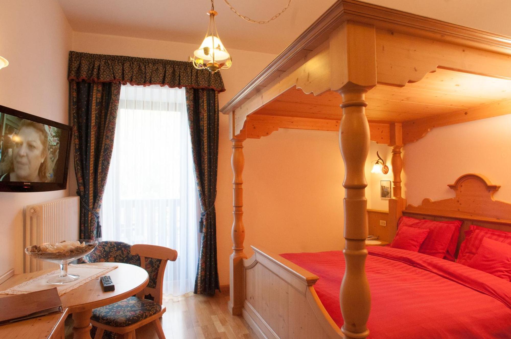 Hotel Lavaredo Misurina Oda fotoğraf